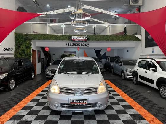 NISSAN LIVINA 1.8 S 16V FLEX 4P AUTOMÁTICO NISSAN LIVINA 1.8 S 16V FLEX 4P AUTOMÁTICO
